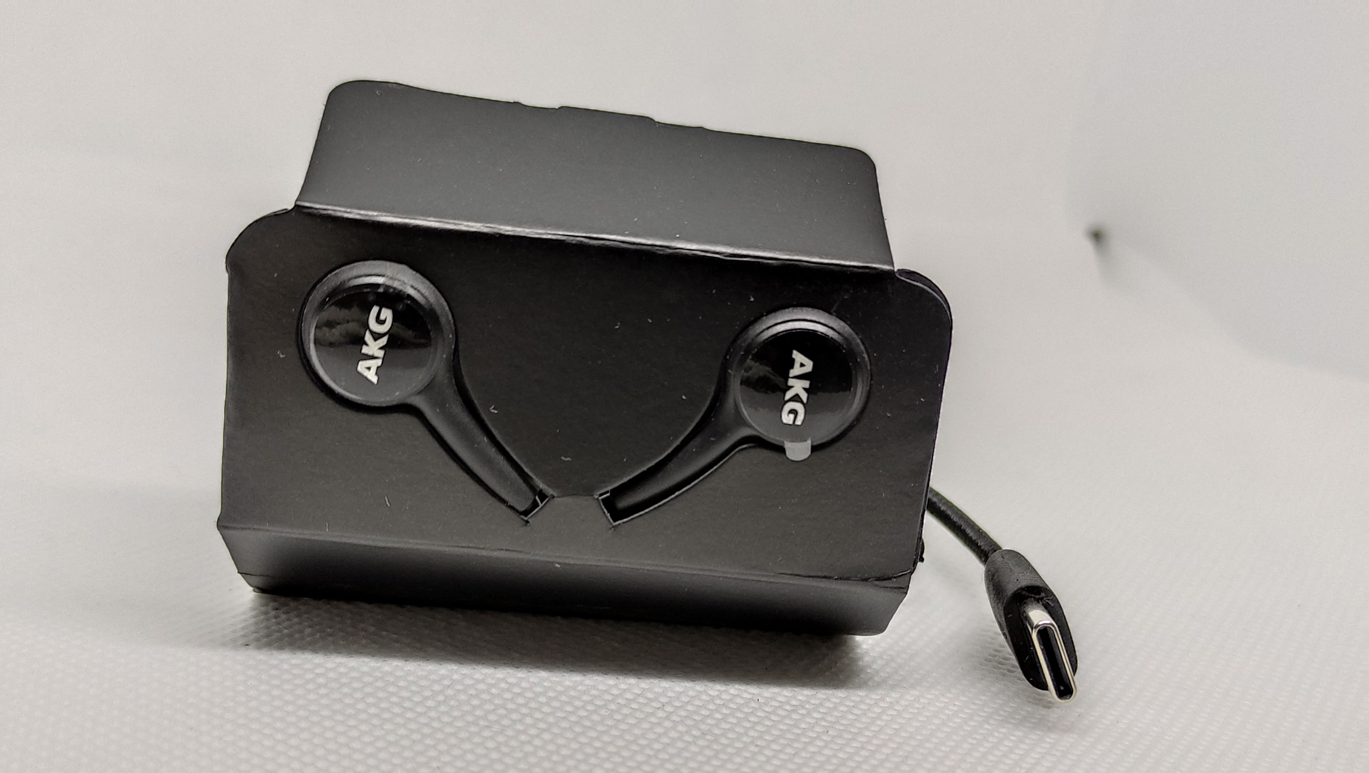 SAMSUNG AKG TYPE C